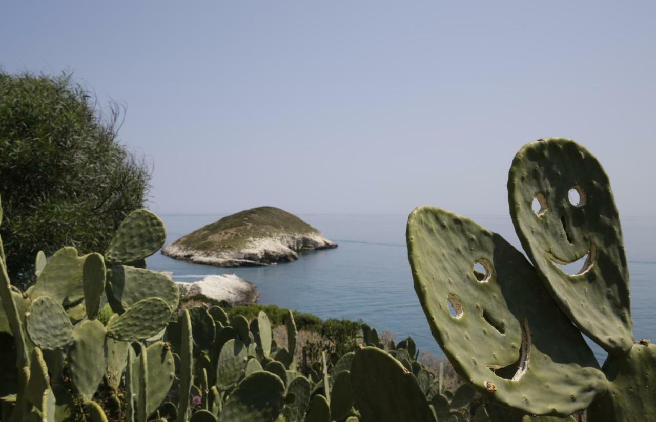 Baia Di Campi Hotel Vieste Exterior photo