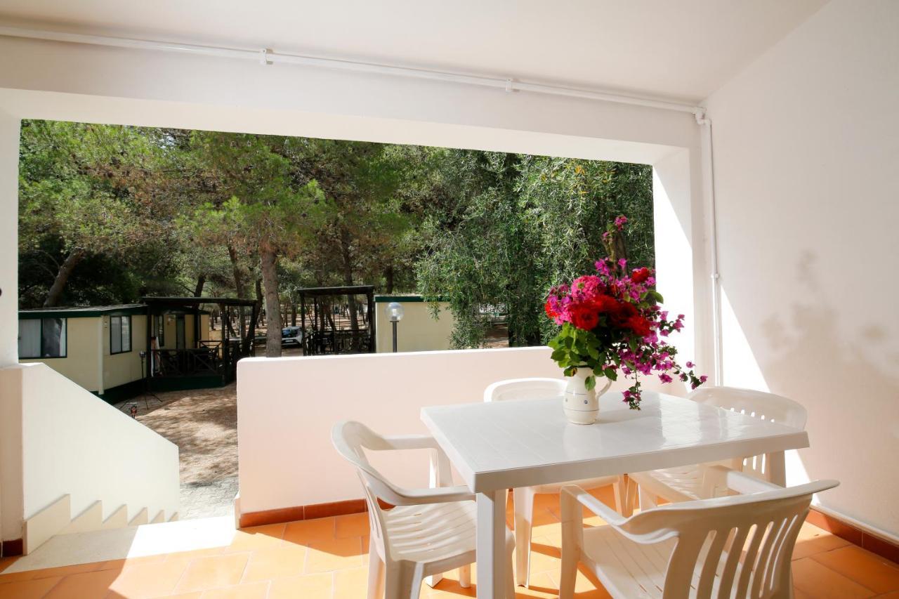 Baia Di Campi Hotel Vieste Exterior photo